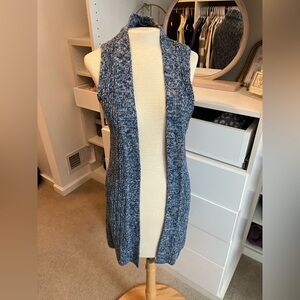 GAP Women’s Blue Long Open Split Side Sweater Vest - Medium